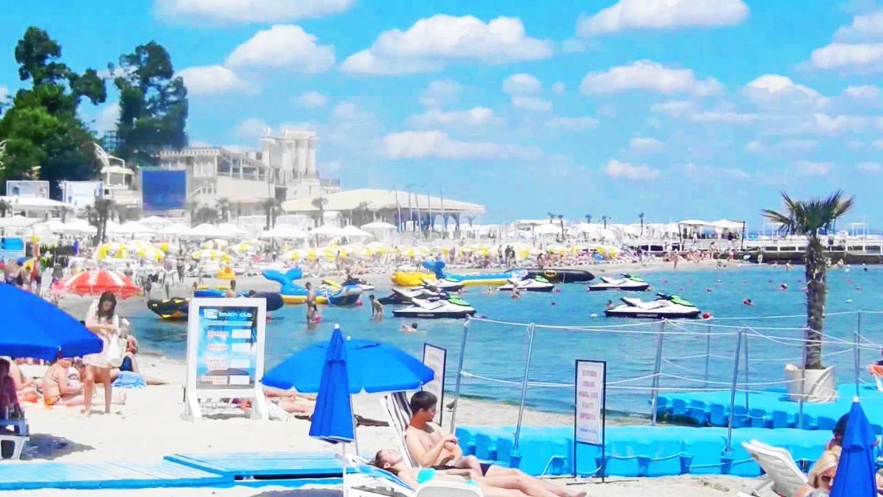 Литературная Улица Апартаменты 오데사 외부 사진